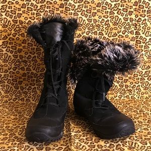 North Face Nuptse waterproof snow boots